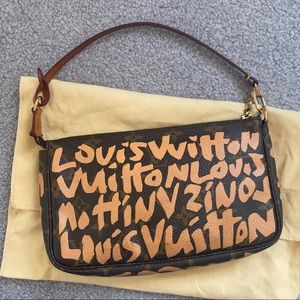 Louis Vuitton Limited Edition Graffiti Pochette